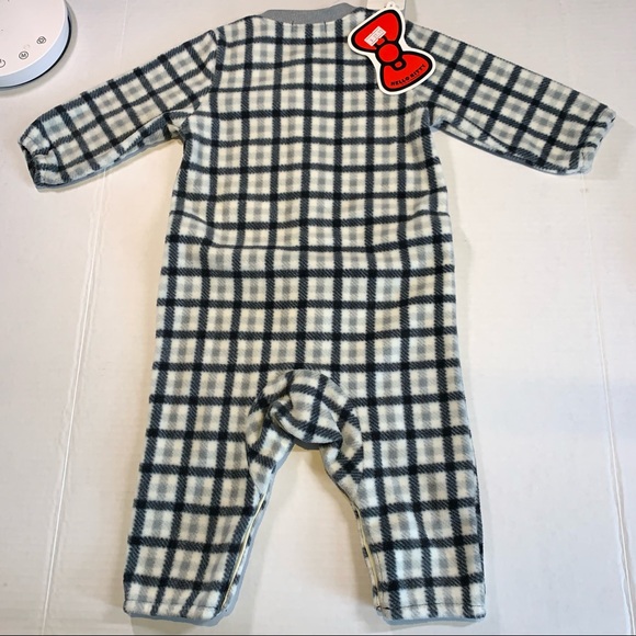 12-24m Hello Kitty NWT fleece black & white plaid sleeper - Picture 2 of 4